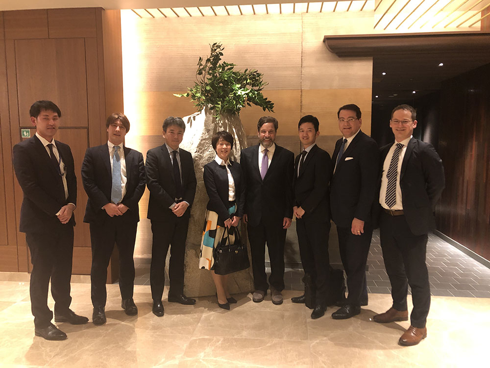 Rob enjoys global travel to see clients and to speak at IP conferences. Japan is a favorite            destination, where he and colleagues recently visited clients in Tokyo.